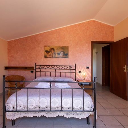 B&B La Casa Fra Gli Olivi Marsciano Exterior photo